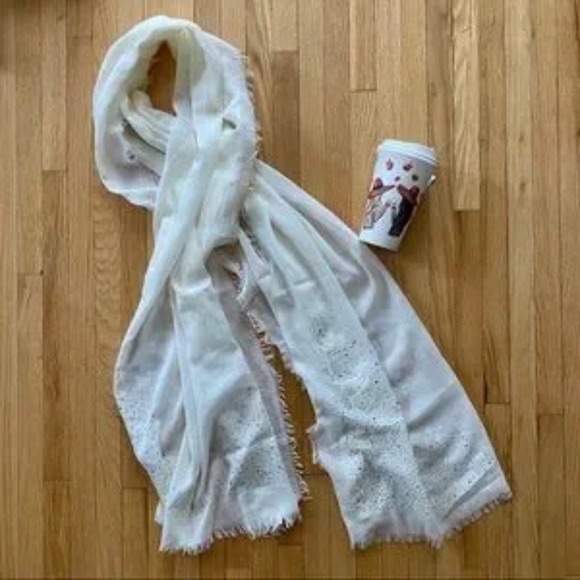 Old Navy Ivory Embellished Gauze Raw Hem Scarf Lightweight One Size - Picture 9 of 9